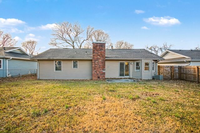 2344 S Kickapoo Avenue, Springfield, MO 65804