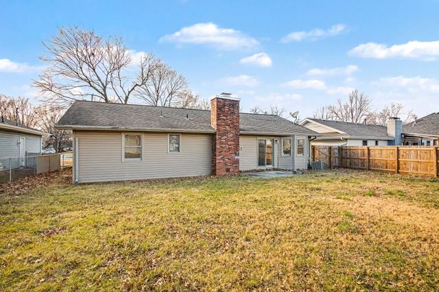 2344 S Kickapoo Avenue, Springfield, MO 65804