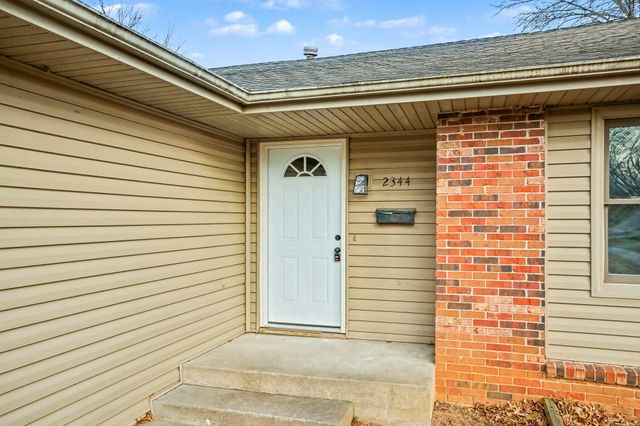 2344 S Kickapoo Avenue, Springfield, MO 65804
