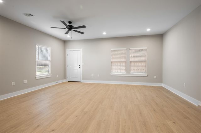 162 Westview Avenue, Valparaiso, FL 32580