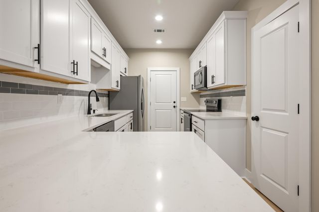 162 Westview Avenue, Valparaiso, FL 32580