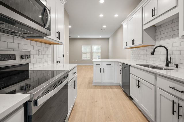 162 Westview Avenue, Valparaiso, FL 32580