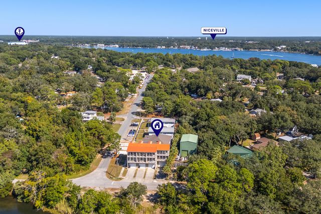 162 Westview Avenue, Valparaiso, FL 32580