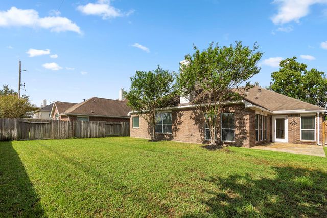 9907 Brandywood Circle, Tomball, TX 77375