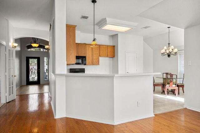 9907 Brandywood Circle, Tomball, TX 77375