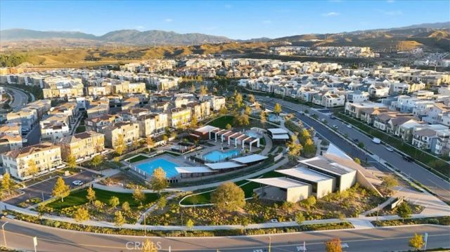 27317 Bear Creek Lane, Valencia, CA 91381