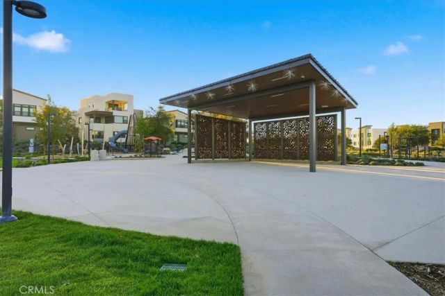 27317 Bear Creek Lane, Valencia, CA 91381