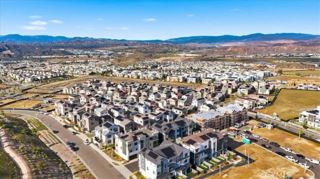 27317 Bear Creek Lane, Valencia, CA 91381