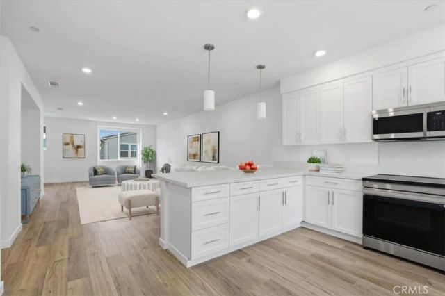 27317 Bear Creek Lane, Valencia, CA 91381