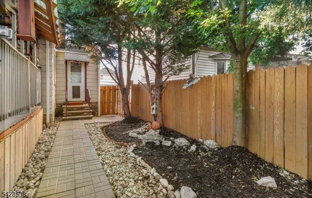 120 Livingston Rd, Linden City, NJ 07036