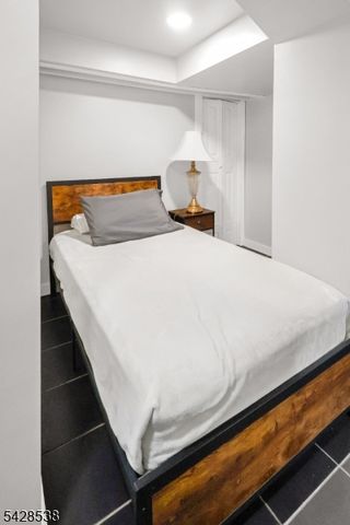 120 Livingston Rd, Linden City, NJ 07036