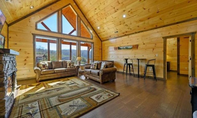 4521 Shangrila Way, Sevierville, TN 37876