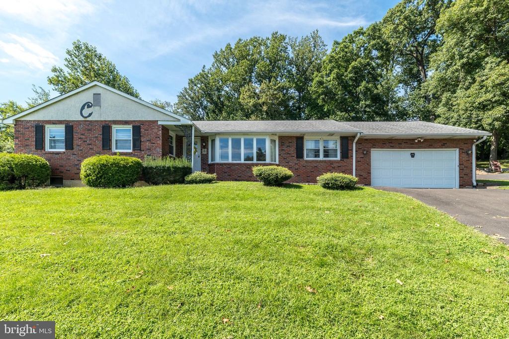 928 TWINING RD, DRESHER, PA 19025 — exterior
