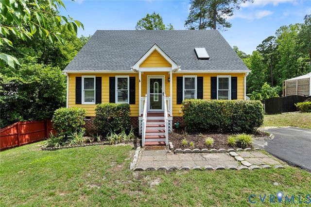 3111 Castlebury Dr, Chester, VA 23831
