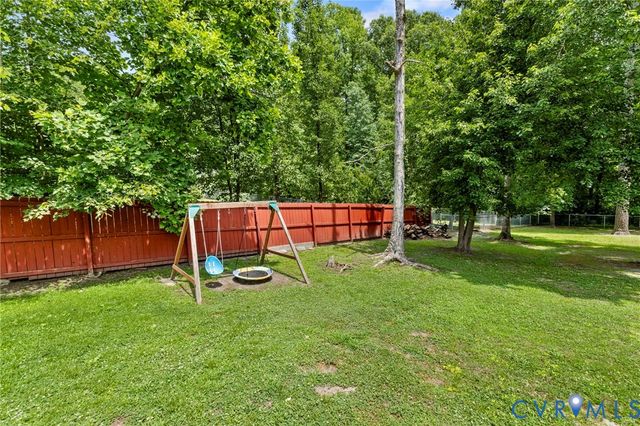 3111 Castlebury Dr, Chester, VA 23831