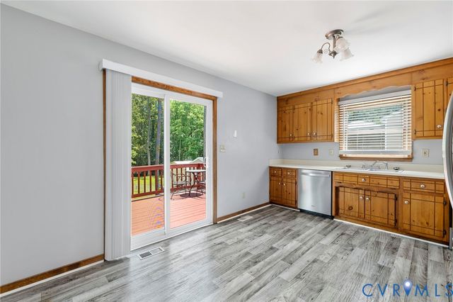 3111 Castlebury Dr, Chester, VA 23831