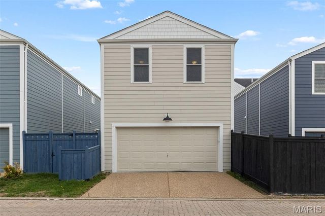 5085 Barter Street, St Charles, MO 63301