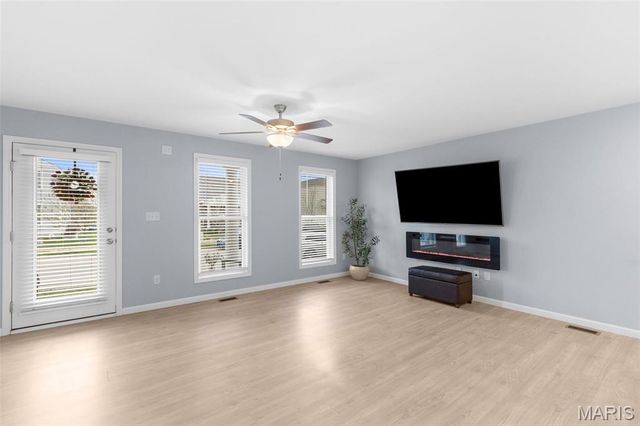 5085 Barter Street, St Charles, MO 63301