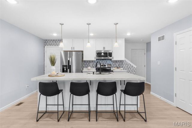 5085 Barter Street, St Charles, MO 63301