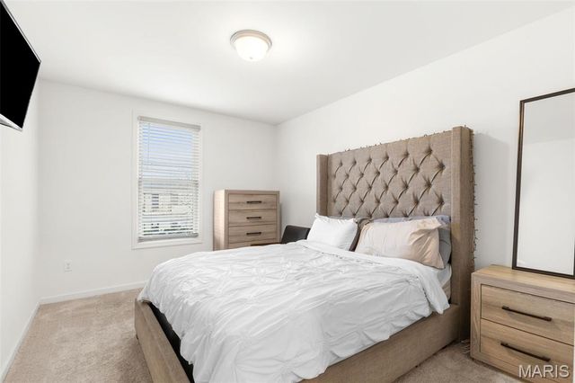 5085 Barter Street, St Charles, MO 63301