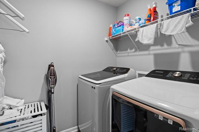 39985 Premier Drive, Plymouth, MI 48170