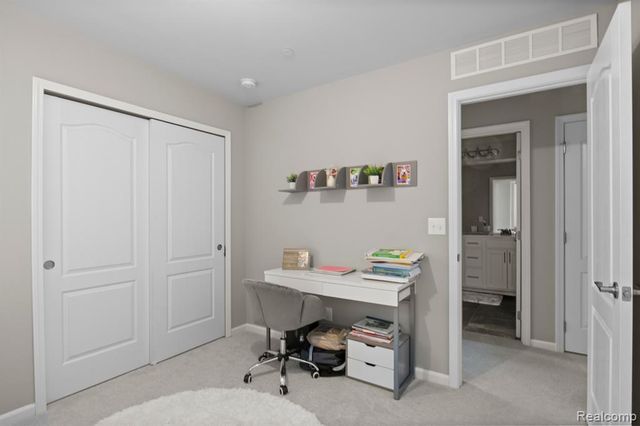 39985 Premier Drive, Plymouth, MI 48170