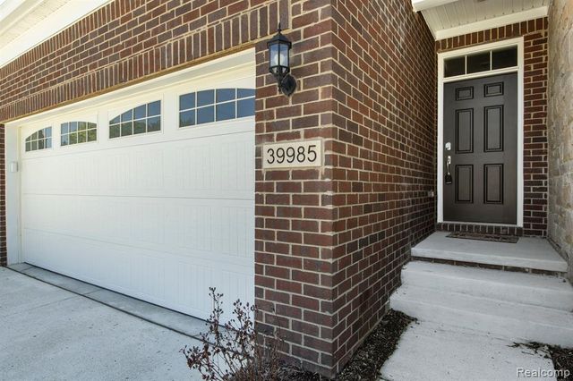 39985 Premier Drive, Plymouth, MI 48170