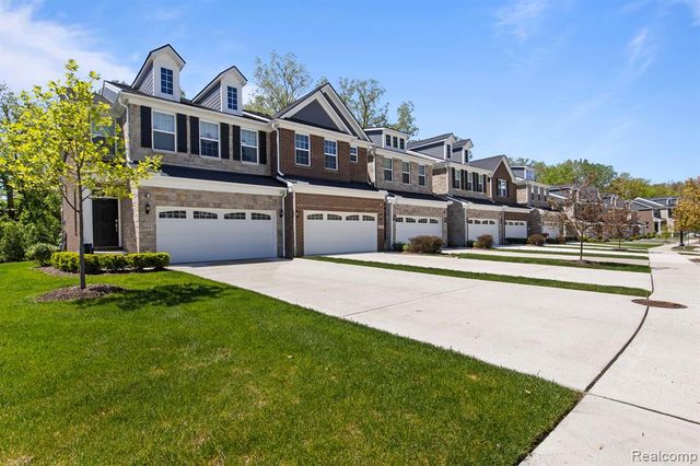 39985 Premier Drive, Plymouth, MI 48170