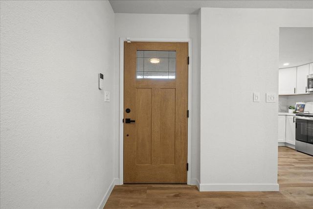 400 Tioga Dr, Lodi, CA 95242