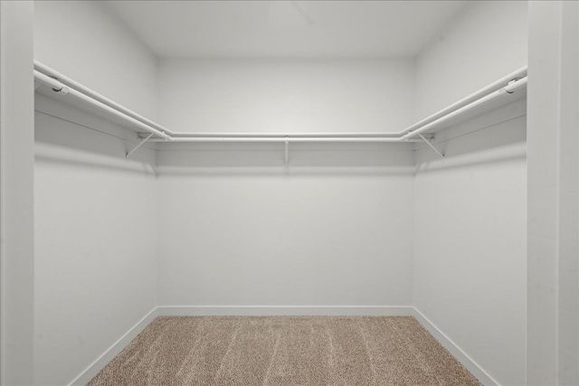 400 Tioga Dr, Lodi, CA 95242