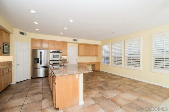 3964 Corte Mar De Hierba, San Diego, CA 92130