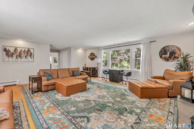 119 Staples Road, Easton, CT 06612