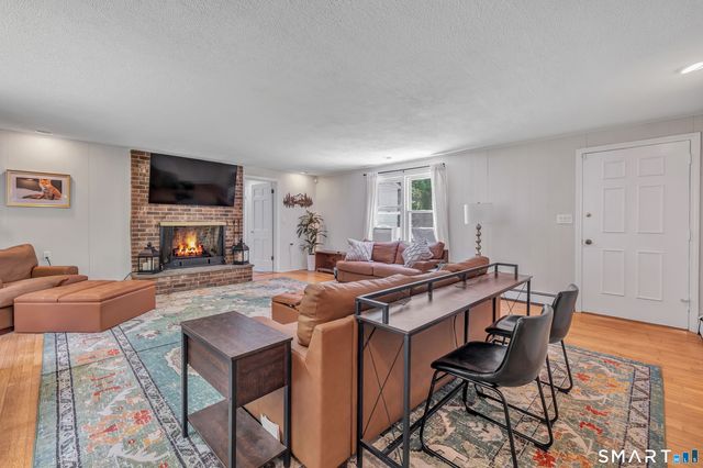 119 Staples Road, Easton, CT 06612