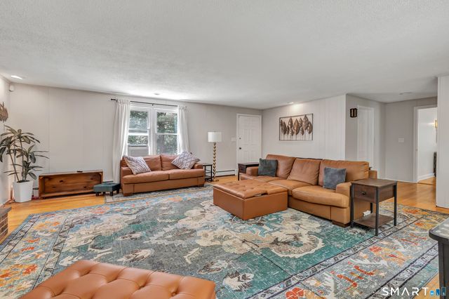 119 Staples Road, Easton, CT 06612