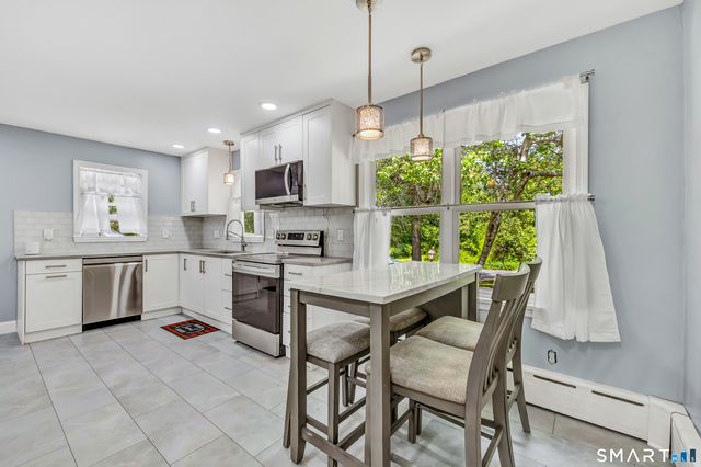 119 Staples Road, Easton, CT 06612