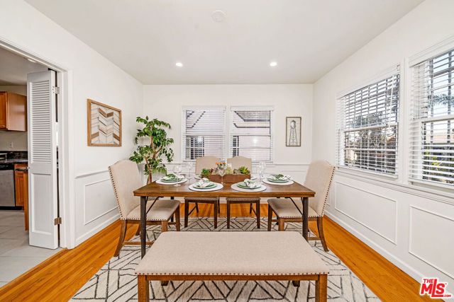 820 Alandele Avenue, Los Angeles, CA 90036