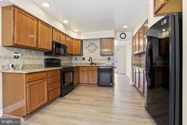 2331 CAMBRIDGE CIR, Hatfield, PA 19440