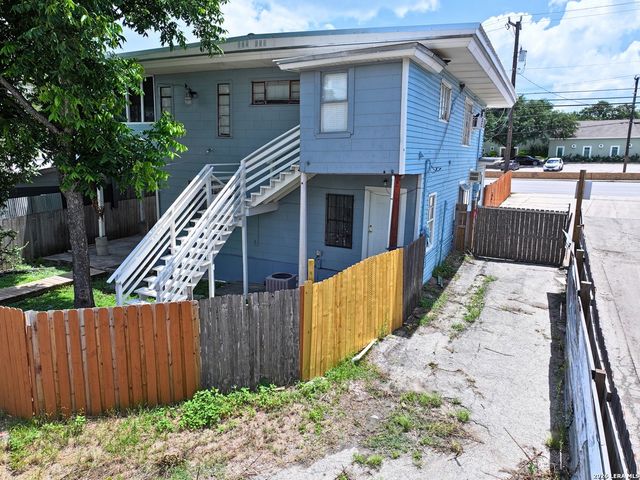 1278 Bandera Road, San Antonio, TX 78228
