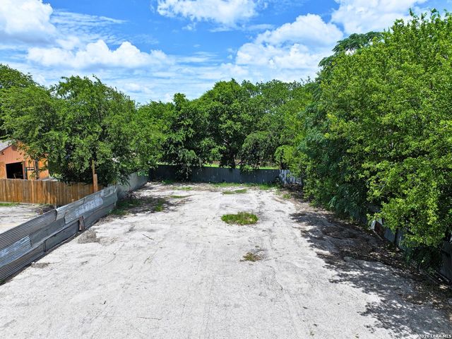 1278 Bandera Road, San Antonio, TX 78228