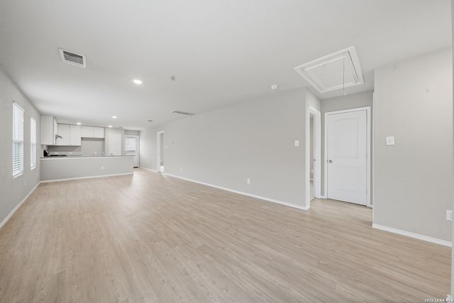 423 AMBUSH RDG, San Antonio, TX 78220