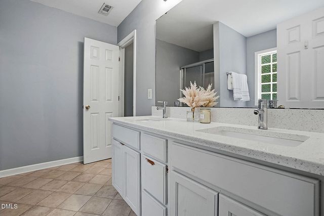 212 N Honey Springs Avenue, Fuquay Varina, NC 27526