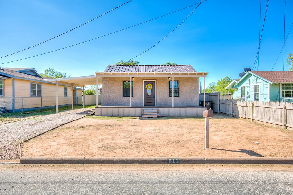 811 San Jacinto Street, San Angelo, TX 76903
