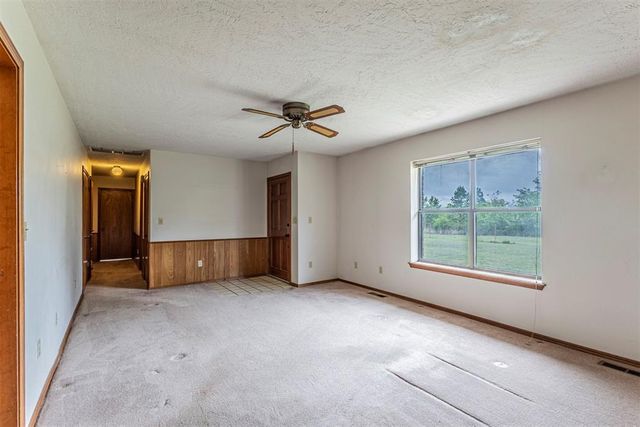 16201 Quail Run Road, Lexington, OK 73051