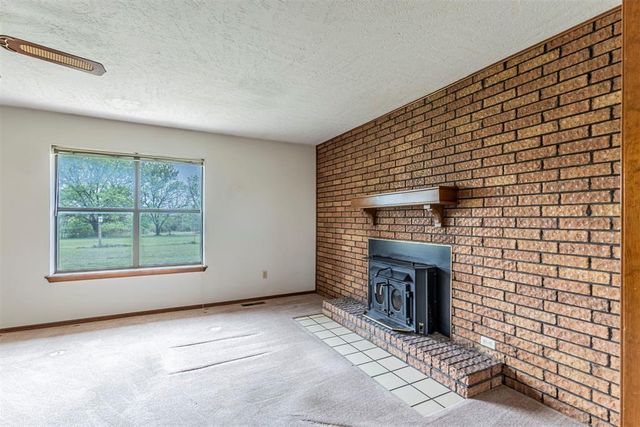 16201 Quail Run Road, Lexington, OK 73051