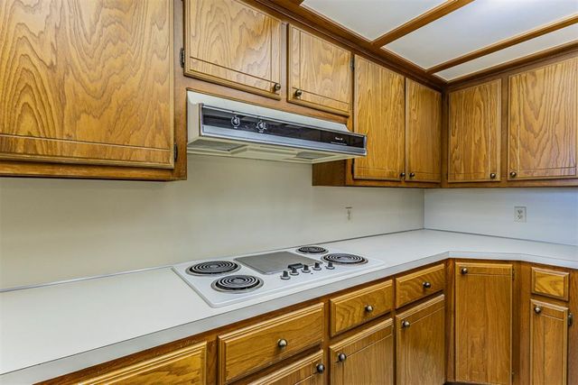 16201 Quail Run Road, Lexington, OK 73051
