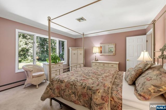 629 Lawlins Road, Wyckoff, NJ 07481