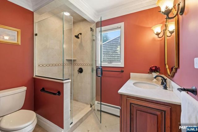 629 Lawlins Road, Wyckoff, NJ 07481