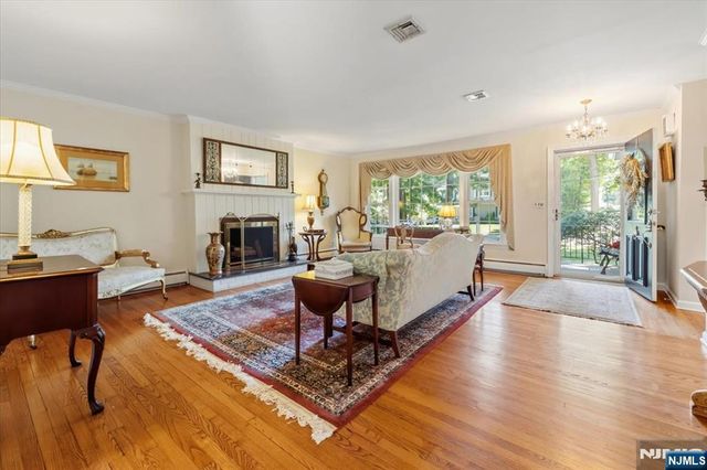 629 Lawlins Road, Wyckoff, NJ 07481