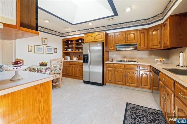 629 Lawlins Road, Wyckoff, NJ 07481