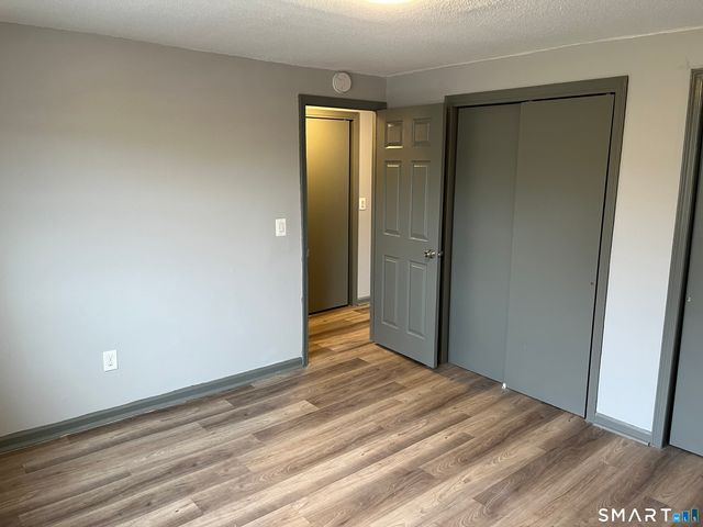 32 Cook Avenue D27, Meriden, CT 06451
